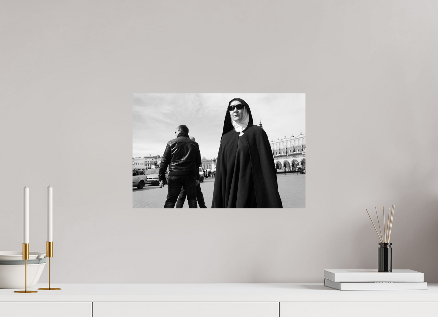 45 x 30 cm, Baryta unframed Monja